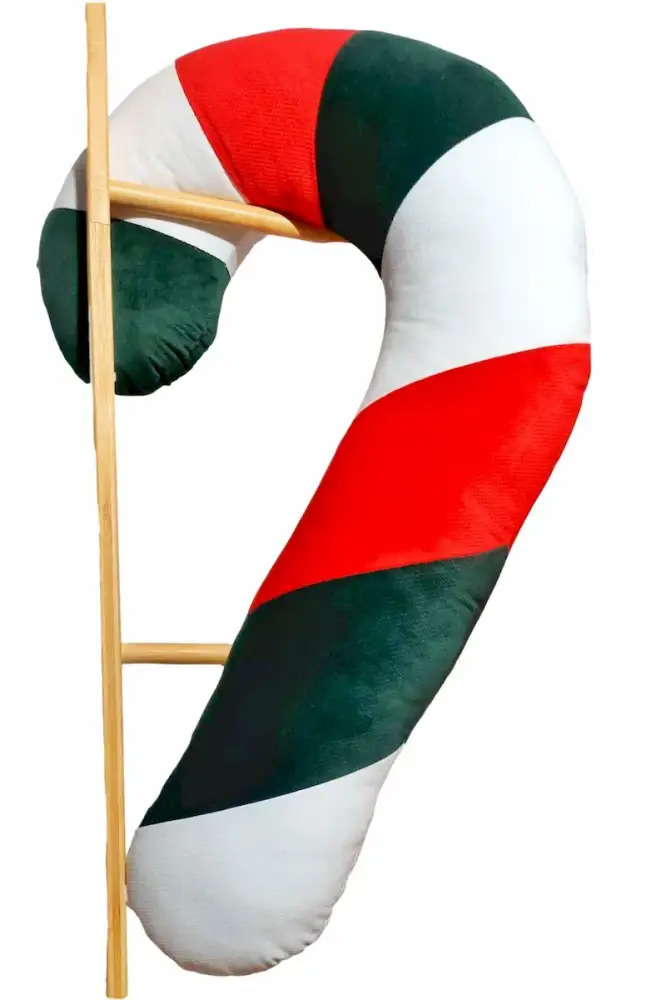 białe tło - 2025-11-21T221643.304_wynik.webp