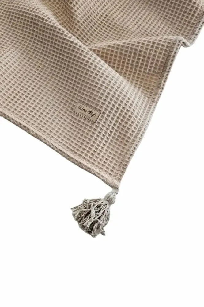 Kocyk otulacz wafelkowy z chwostami BEŻOWY