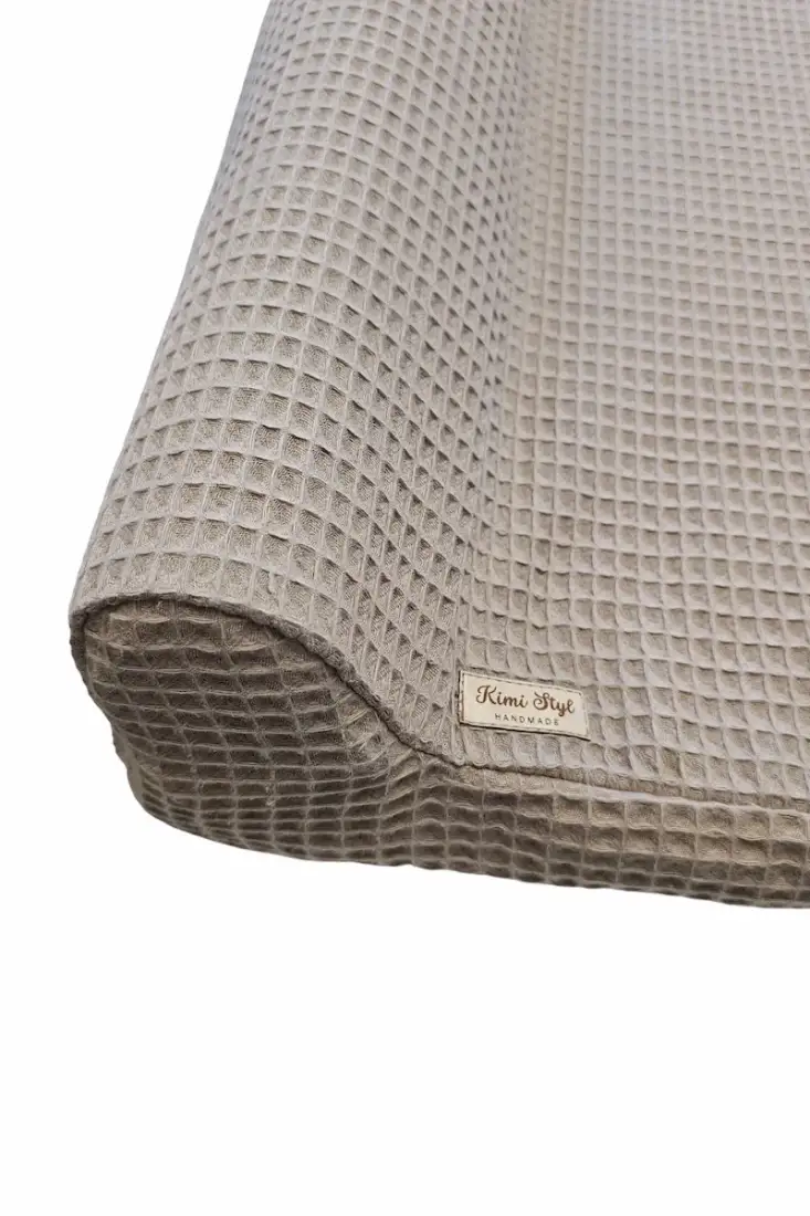 białe tło - 2026-03-19T034322.486_wynik.webp