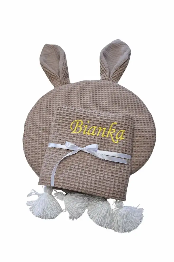 Zestaw Wafelkowy: Kocyk z chwostami, Poduszka Królik, Przytulanka Tuliś - BRĄZOWY wyprawka prezent