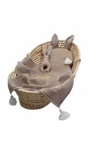 Zestaw Wafelkowy: Kocyk z chwostami, Poduszka Królik, Przytulanka Tuliś - BRĄZOWY