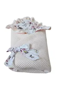 Rożek niemowlęcy z falbanką