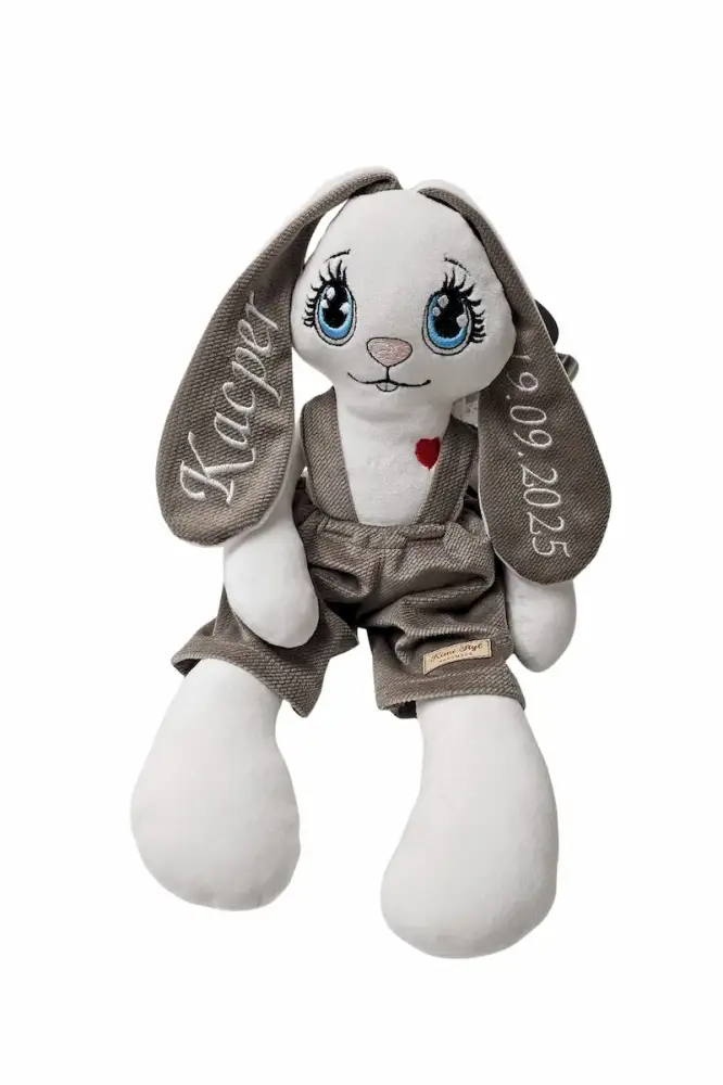 białe tło - 2025-12-11T072938.517_wynik.webp