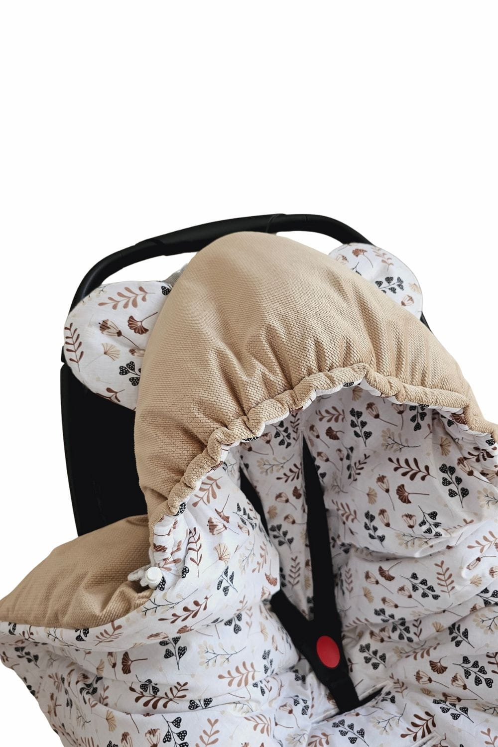 białe tło - 2025-09-26T043512.993.jpg